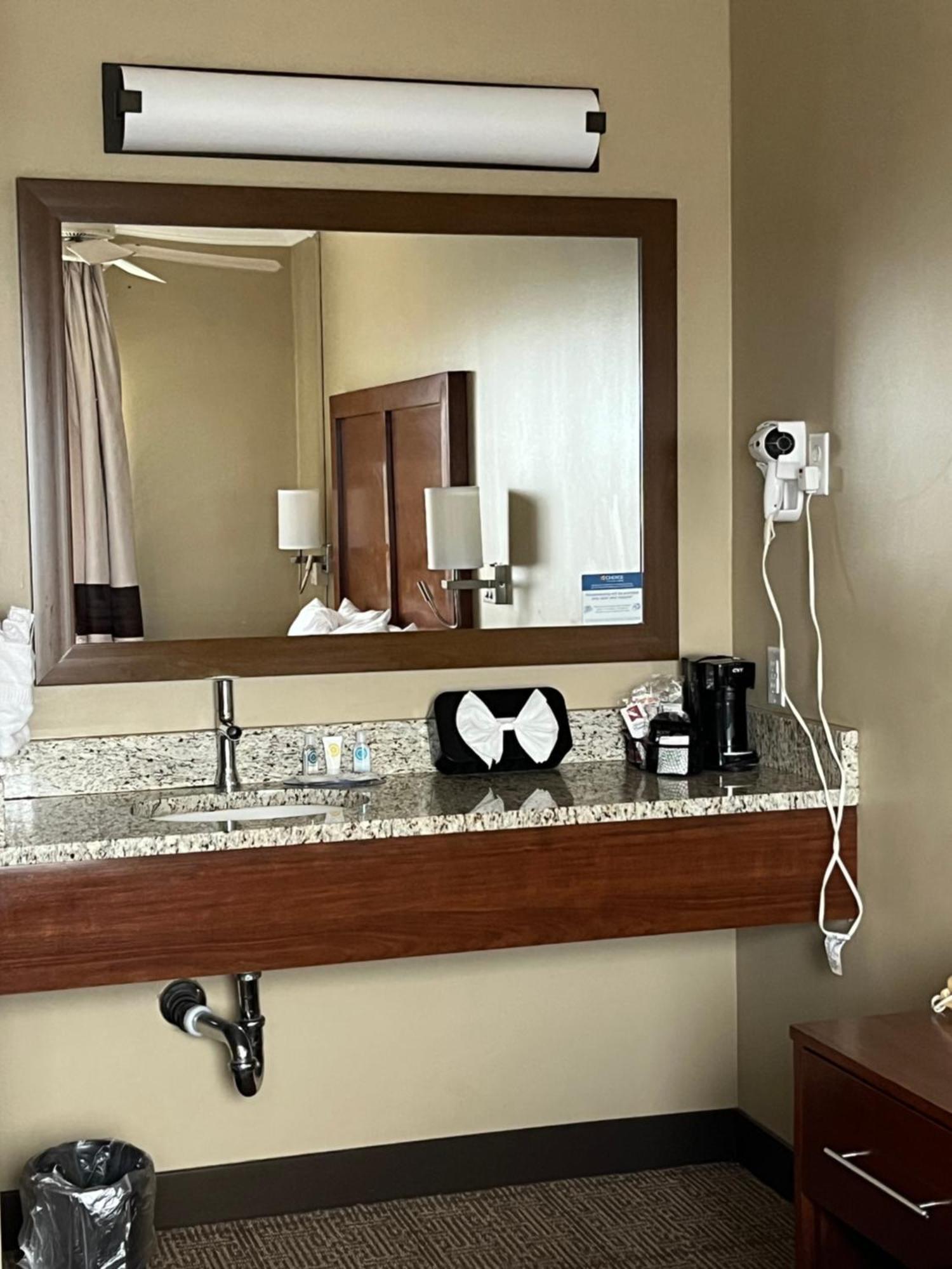 Comfort Inn & Suites Ocean Shores Esterno foto