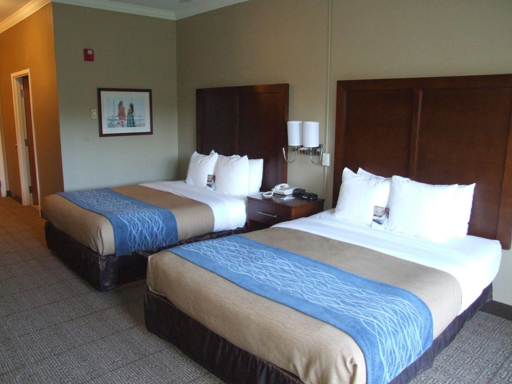 Comfort Inn & Suites Ocean Shores Esterno foto