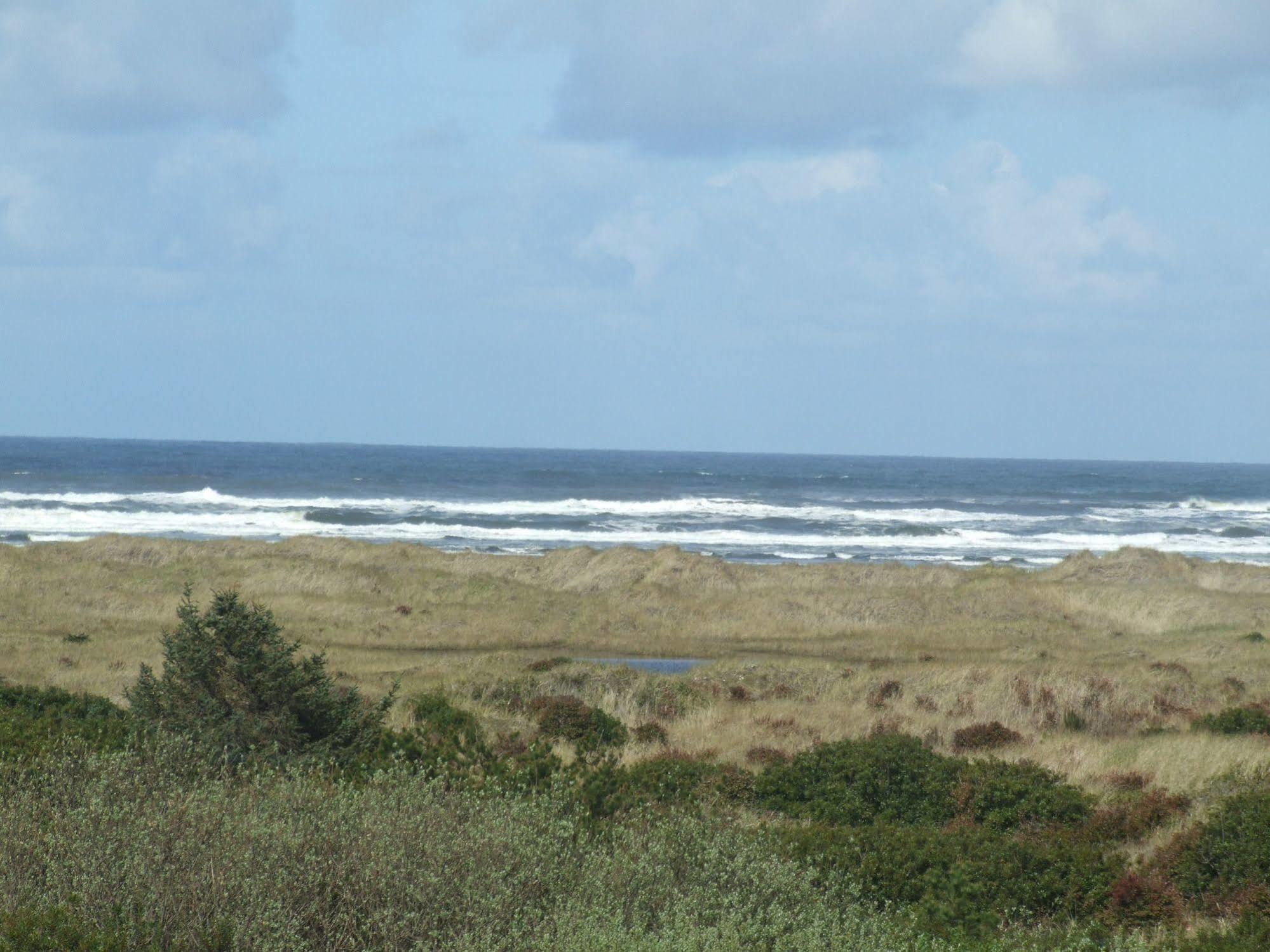 Comfort Inn & Suites Ocean Shores Esterno foto