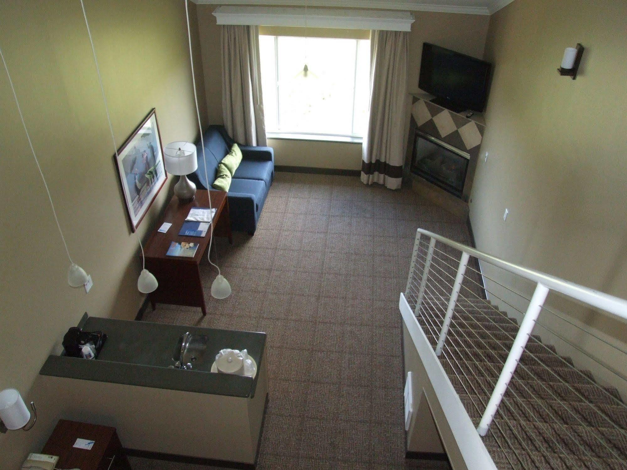 Comfort Inn & Suites Ocean Shores Esterno foto