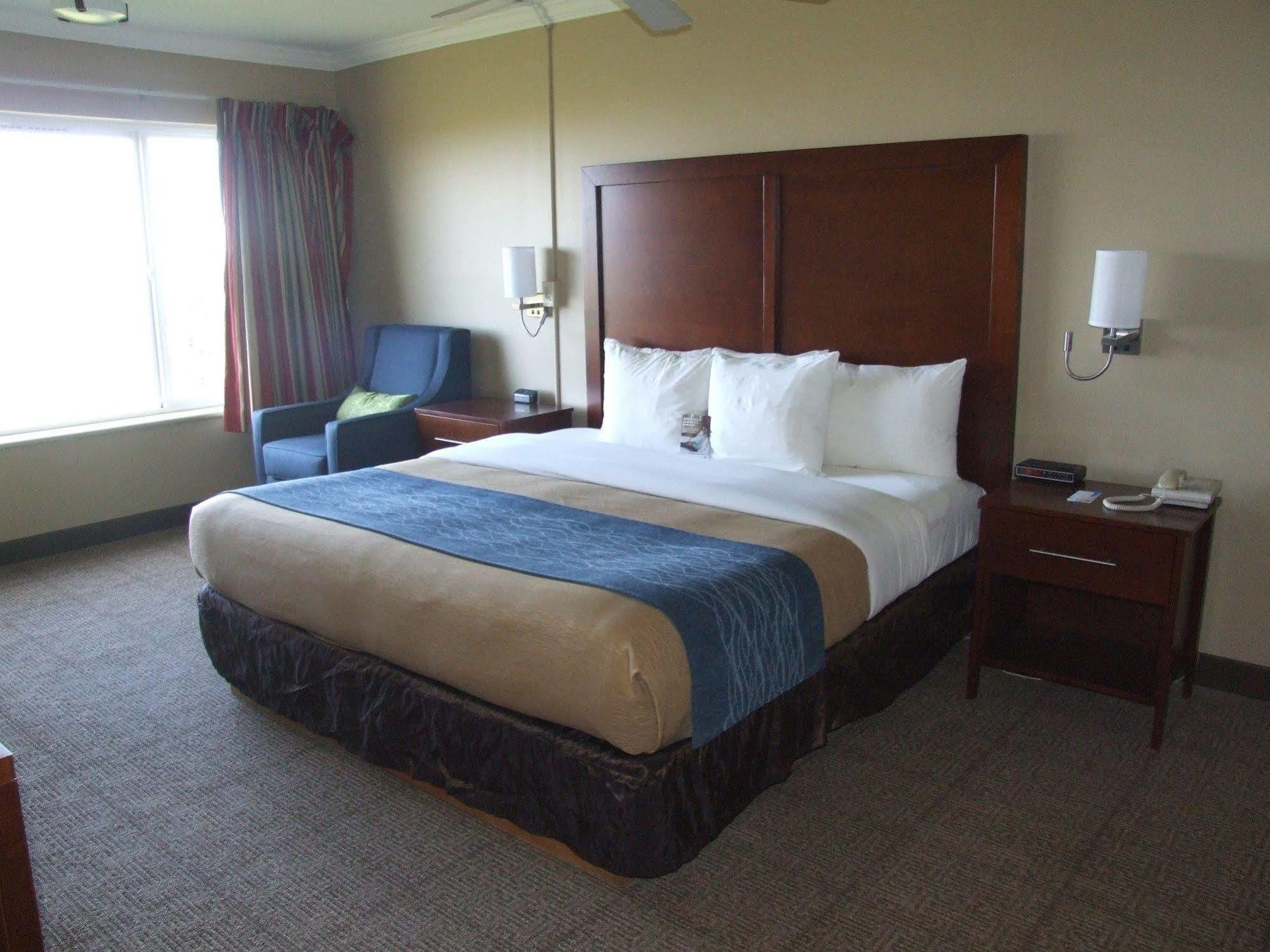 Comfort Inn & Suites Ocean Shores Esterno foto