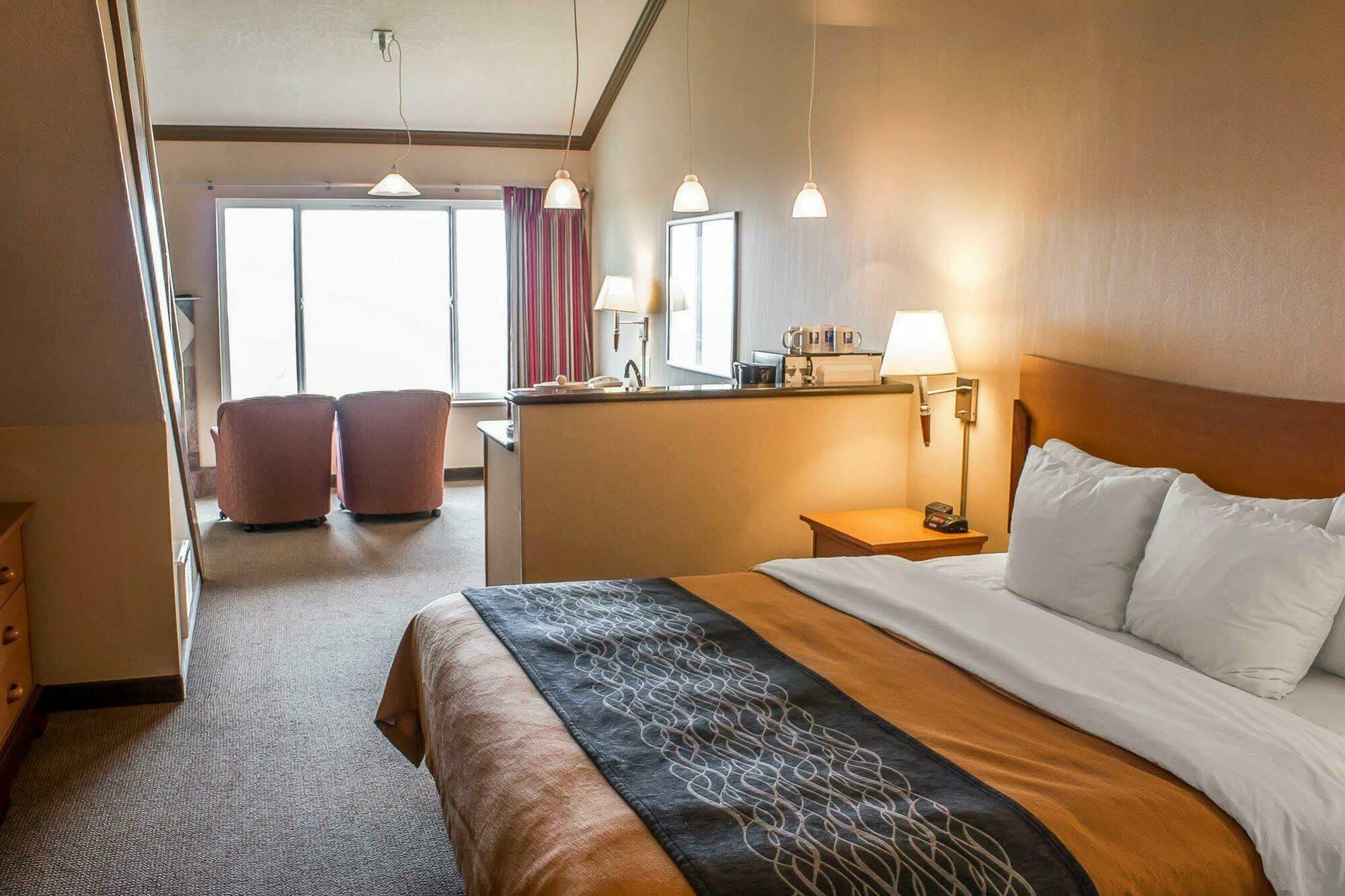 Comfort Inn & Suites Ocean Shores Esterno foto